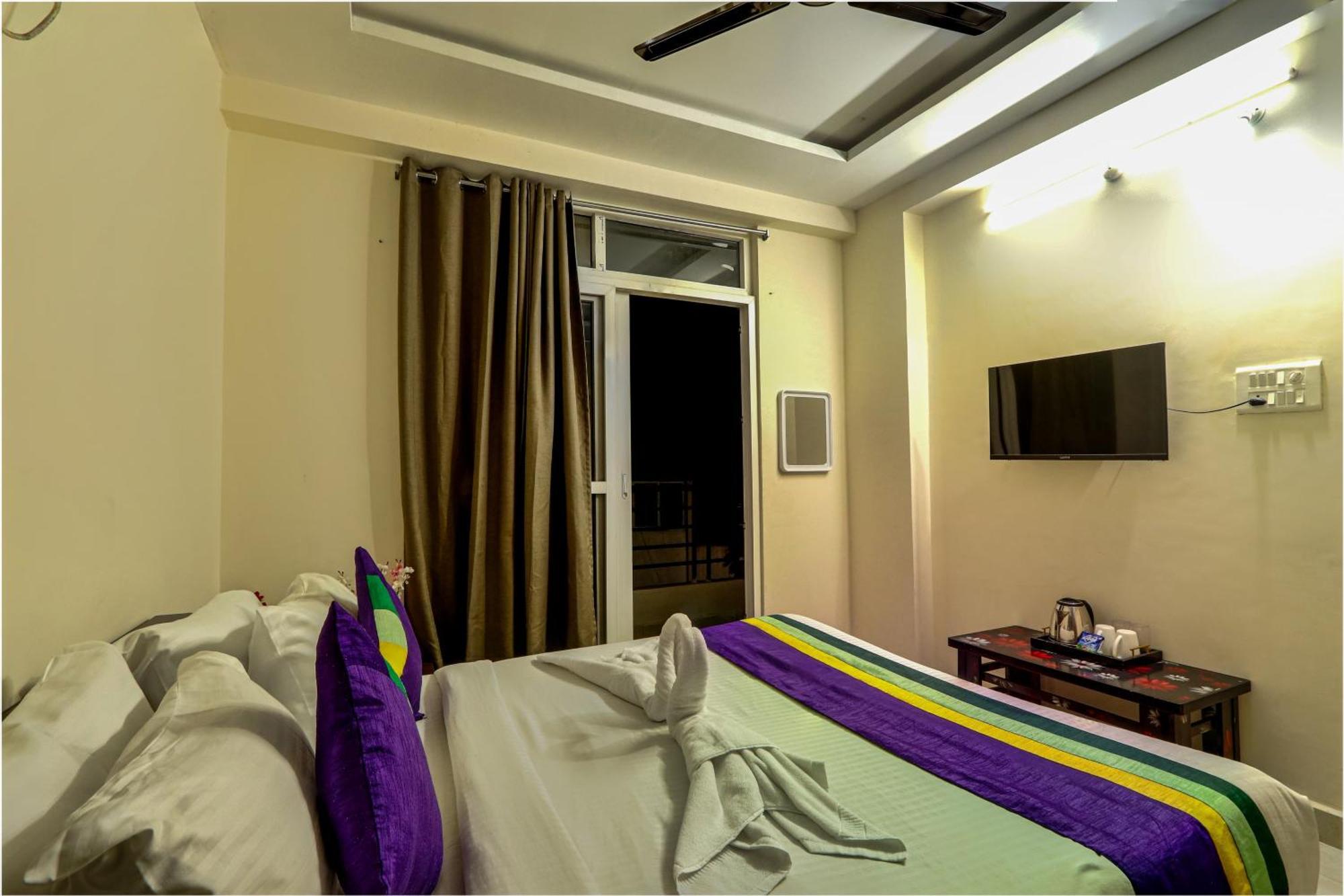Verizon Stays Single Deluxe Rooms @Bachupally ハイデラバード エクステリア 写真